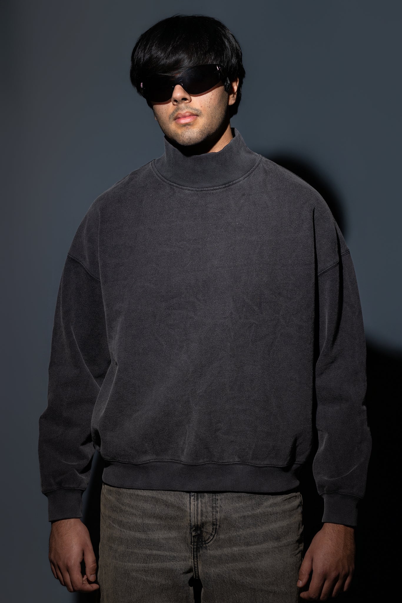 ZEZE ASH MOCKNECK