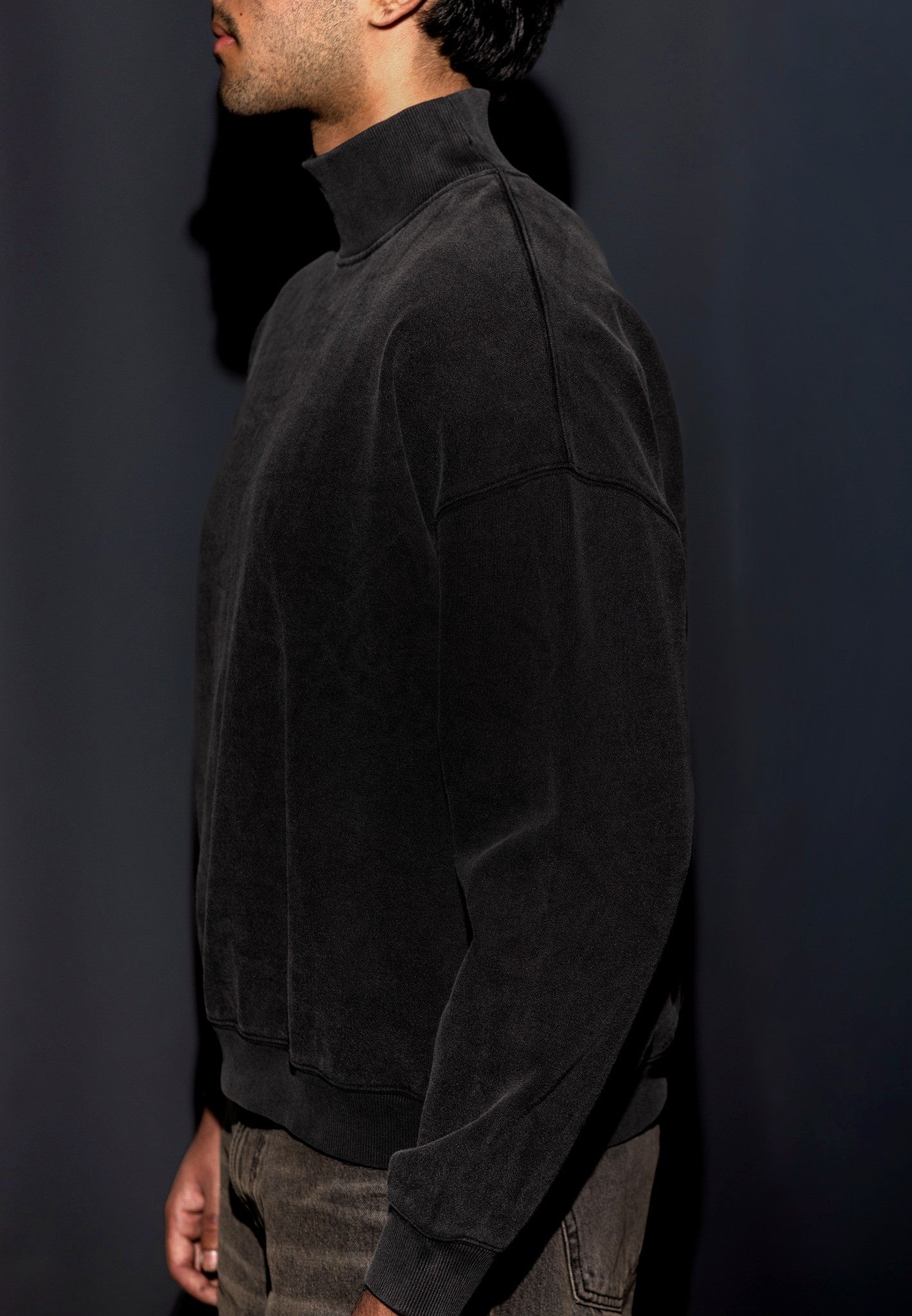 ZEZE ASH MOCKNECK